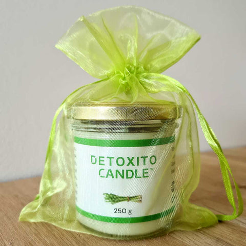 Vonná svíčka DETOXITO CANDLE™️ (Levandule, Citronová tráva, Vanilka)